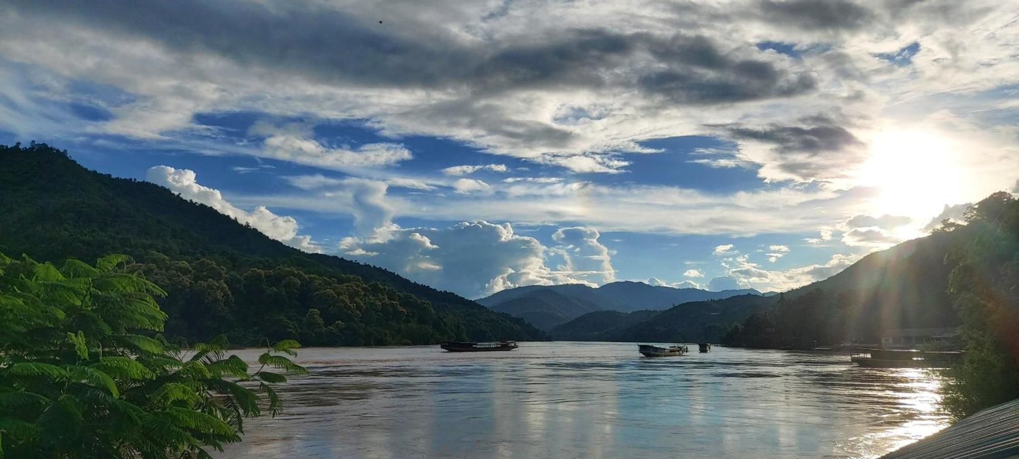Mekong Backpackers Pakbeng Muang Pakbèng Exterior foto