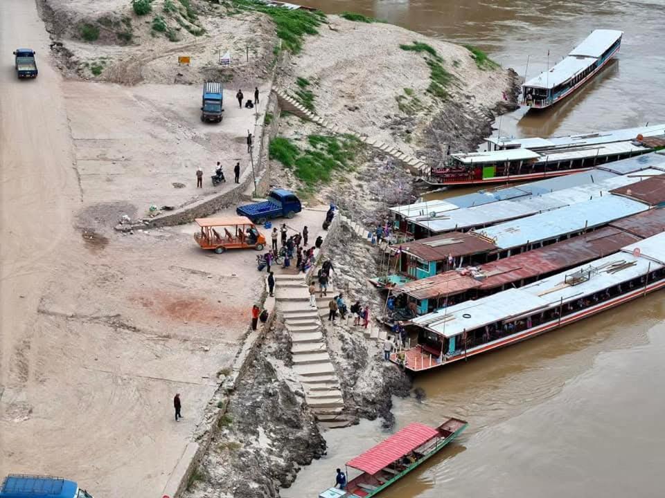 Mekong Backpackers Pakbeng Muang Pakbèng Exterior foto